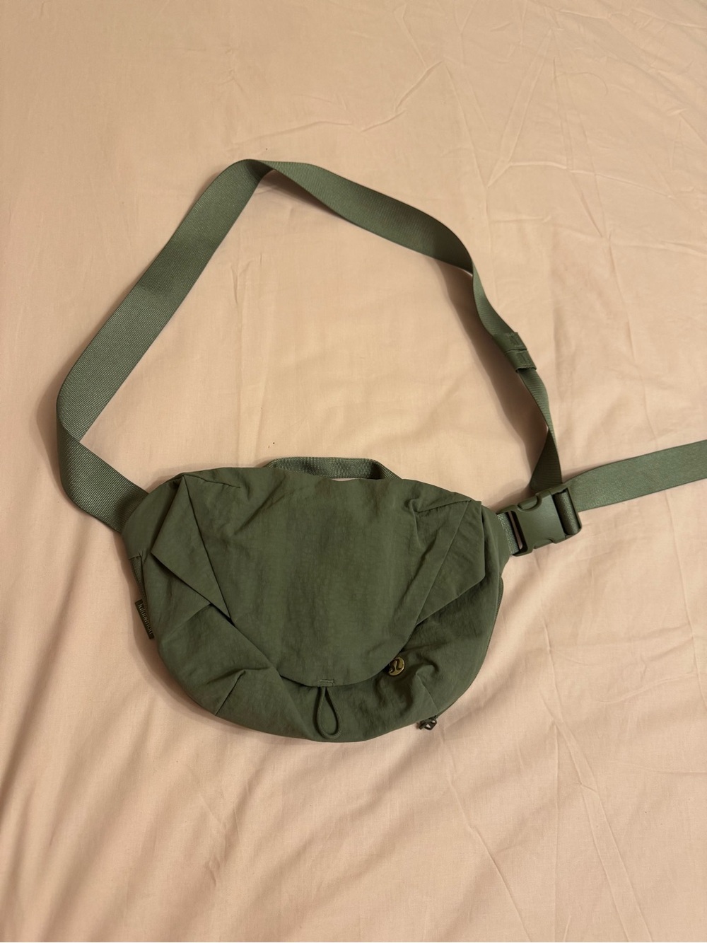 Lululemon Curved Cross-body Bag 3L